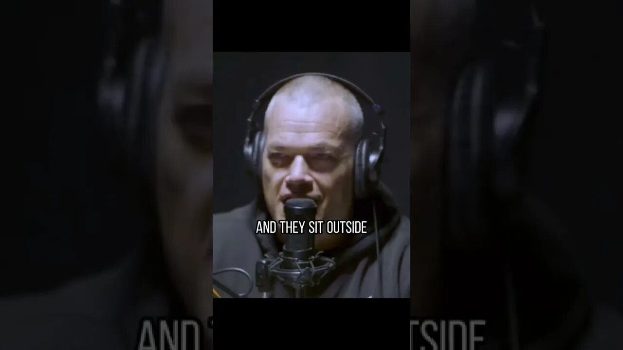 They Spray 🌊 the Windows Navy Seal Training Jocko Willink