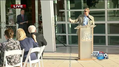 Arizona to honor Lute Olson with a statue