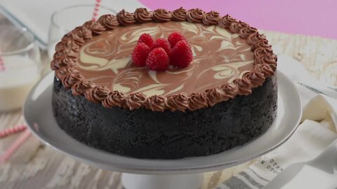 Two Chocolates Marbled Cheesecake