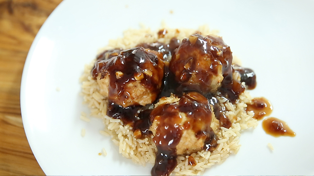 Let'e Make: Chicken Teriyaki Meatballs in 7 quick steps.