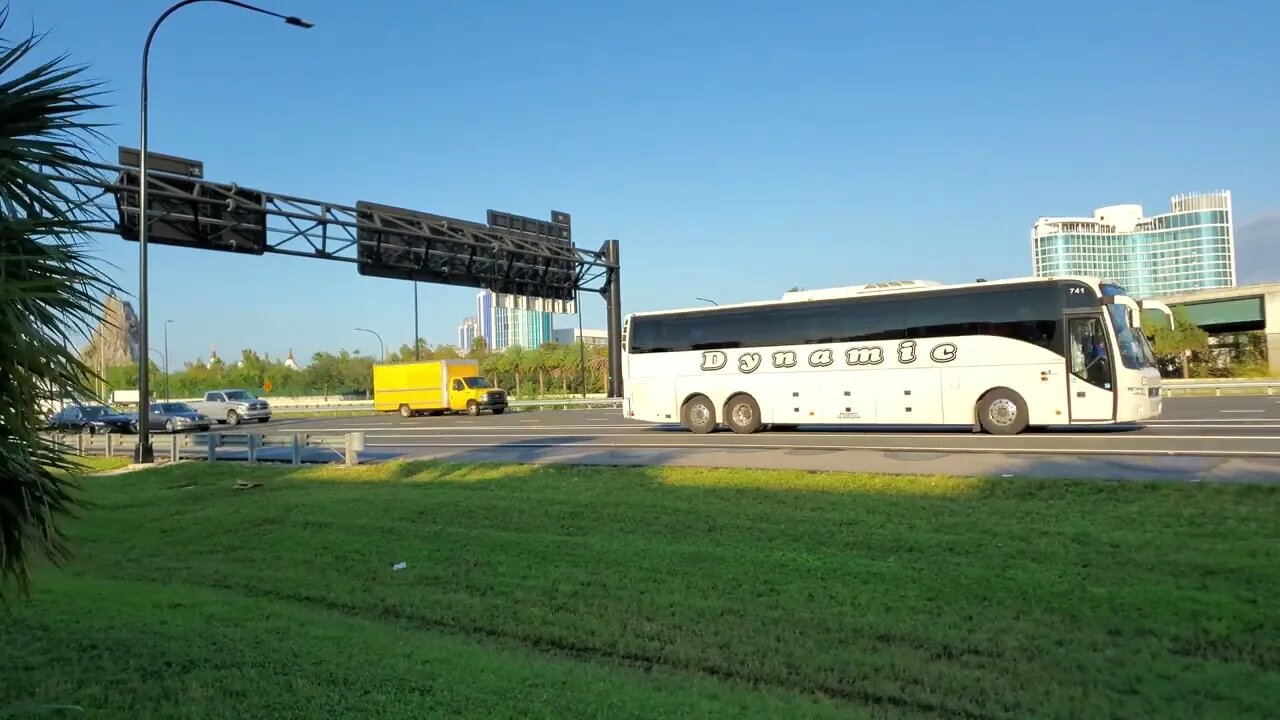 REVERSED Interstate 4 in Orlando, Florida Sunrise(?) - mooZ mooZ!