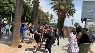 Anti Maskers Clash With Antifa In Los Angeles