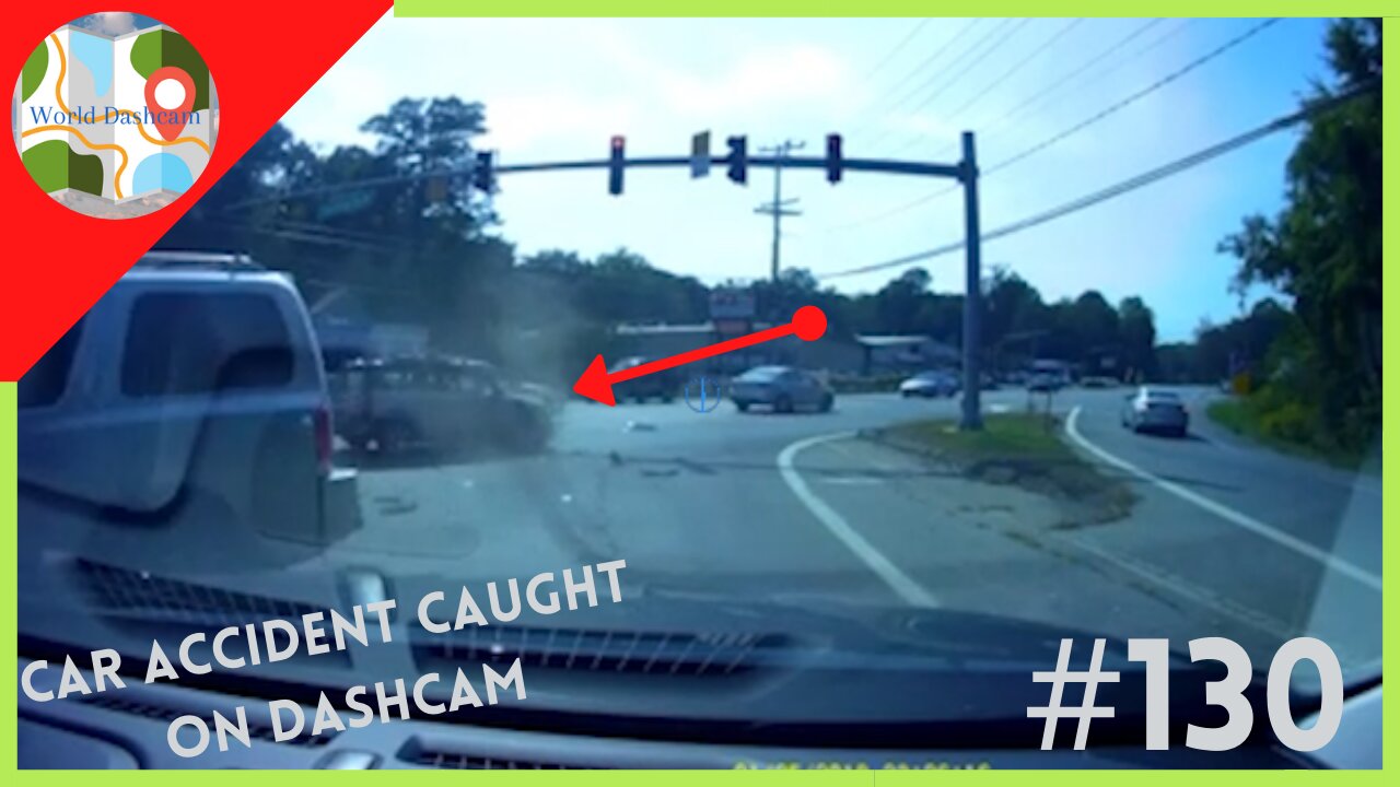 Man Goes Left On A Red Light - Dashcam Clip Of The Day #130