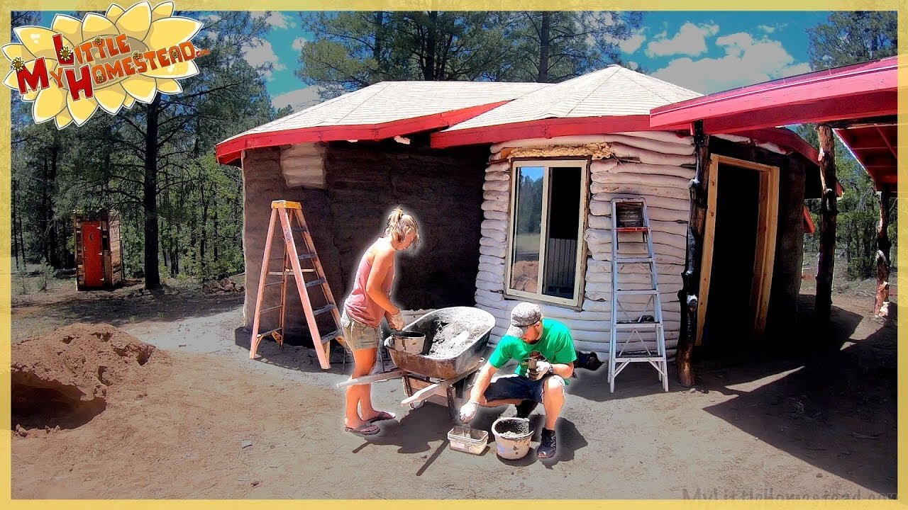 Earthbag Cabin Stucco Finish, Kitchen Cabinet Construction & Aquaponics Build | Weekly Peek Ep190