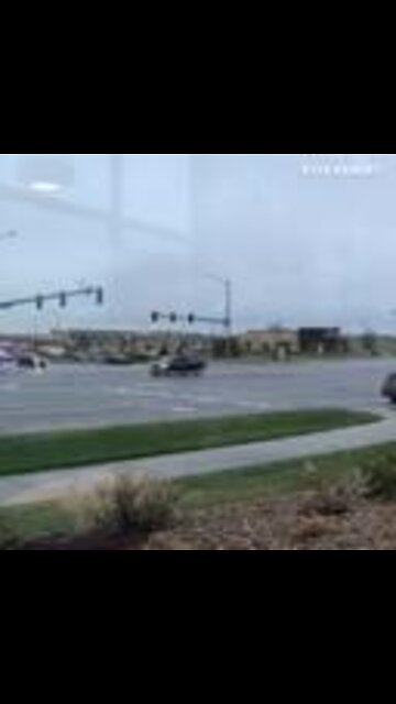 Police chase ends in crash in Larimer County