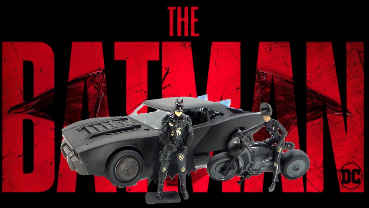 Toy Review The Batman Batmobile and cycle with figures