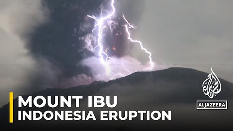 Indonesia s Ibu volcano erupts twice, spewing red-hot lava