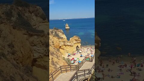 Praia do Camilo, Lagos, Algarve, Portugal.