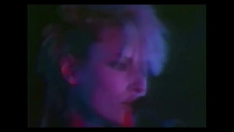 'Til Tuesday - Rare Original Version Of "Voices Carry" - Live - 1984