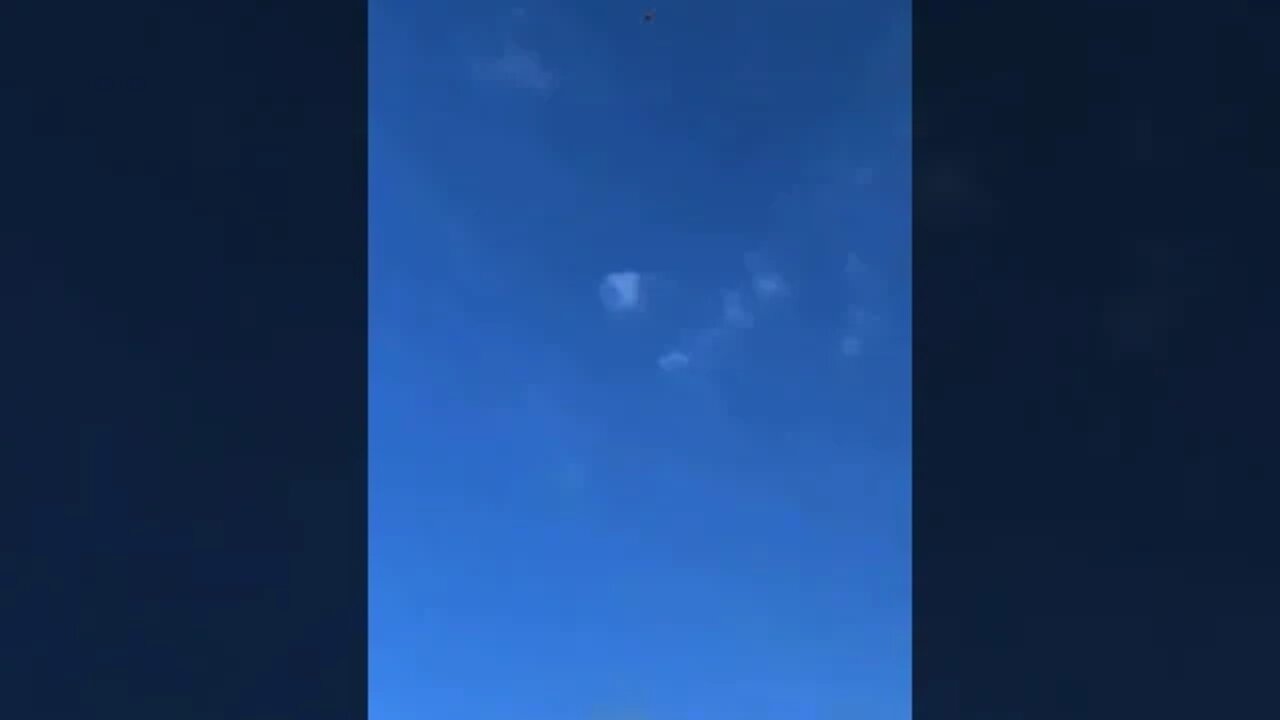 A versatile jumping player