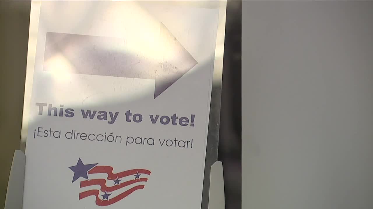 Early voting begins in Ohio