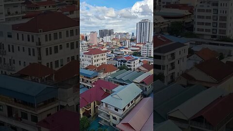 Phnom Penh Cambodia 🇰🇭 Advantages #shorts #cambodia #phnompenh #expat