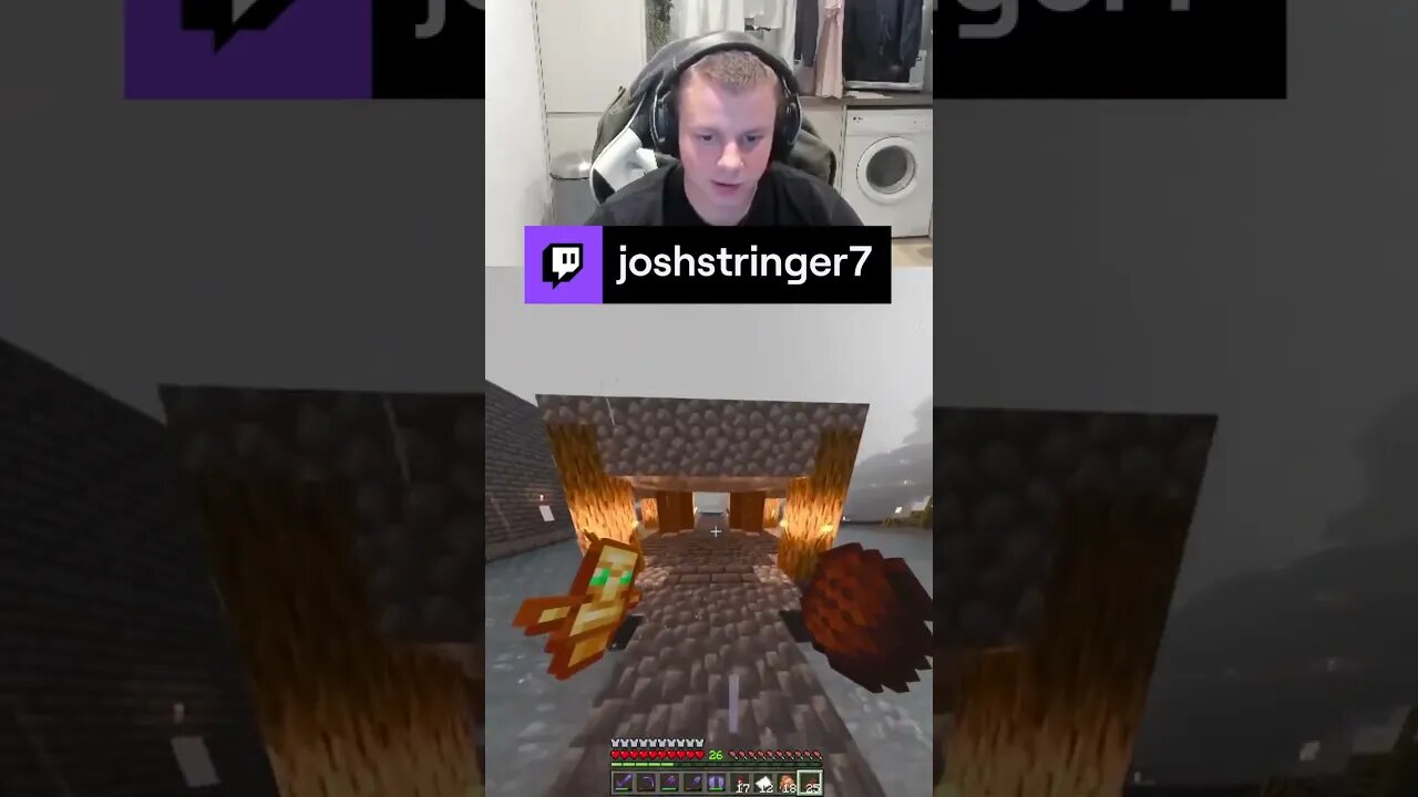 average twitch streamer 😱😂#5tringer #minecraft #minecraftpocketedition #twitch #shorts