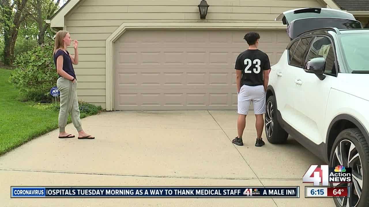 Lawrence, Kansas, students hold 'driveway prom'