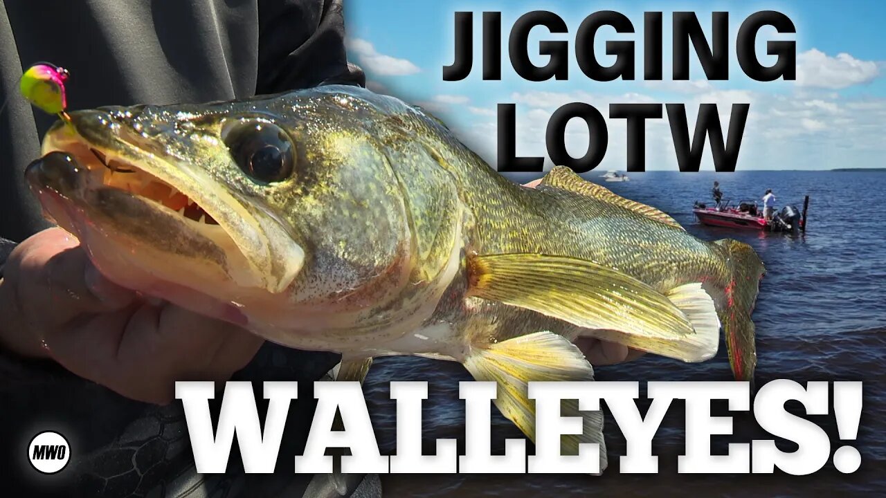 Jigging for Gravel Lizards on Lake of the Woods