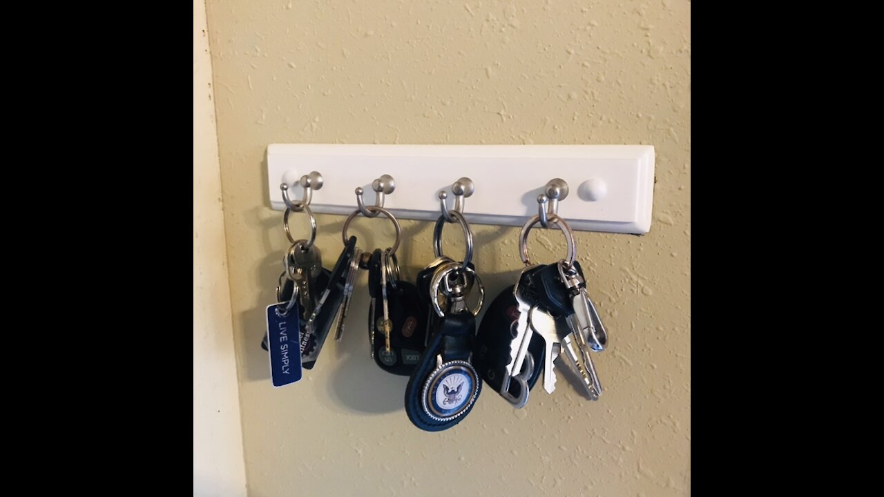 Keyholder Installation