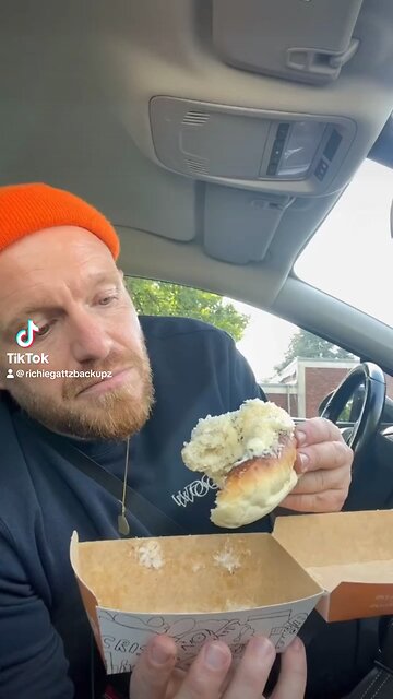 He stressing me out smh 🤦🏽‍♂️