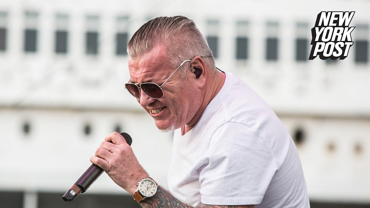 Steve Harwell, Smash Mouth Founding Singer, Dead at 56