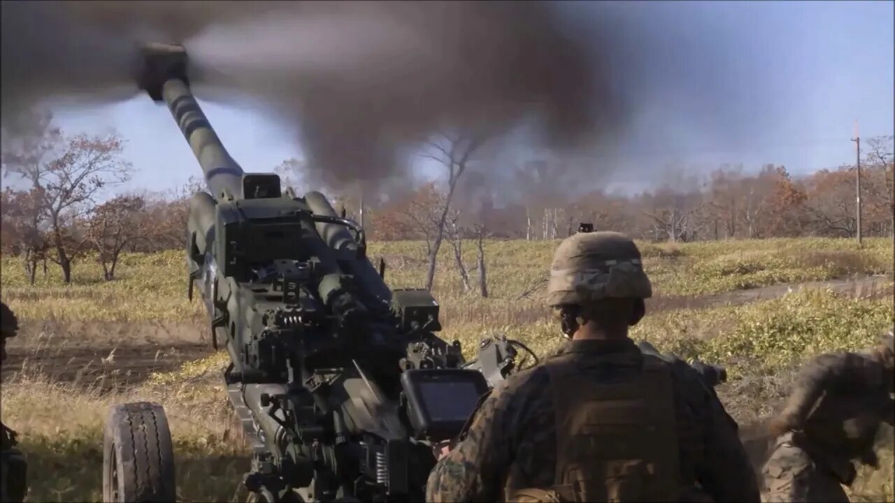 Marines Fire 155mm Howitzers in Japan - ARTP 21,3