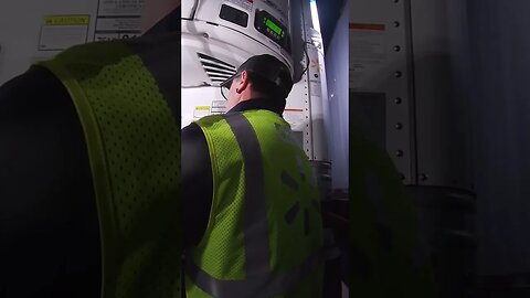 Connecting a trailer.