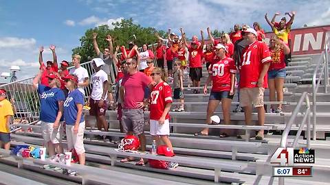 Fans arrive to watch Chiefs practice