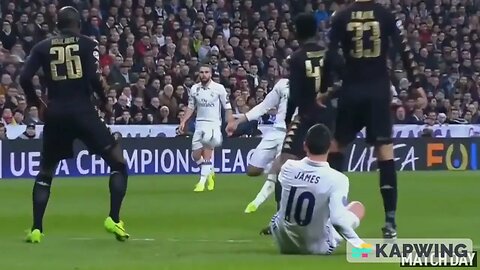 CASEMIRO STUNNING VOLLEY