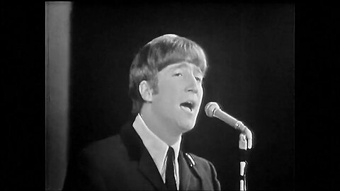 The Beatles - She Loves You (Royal Variety Performance) [alt audio]