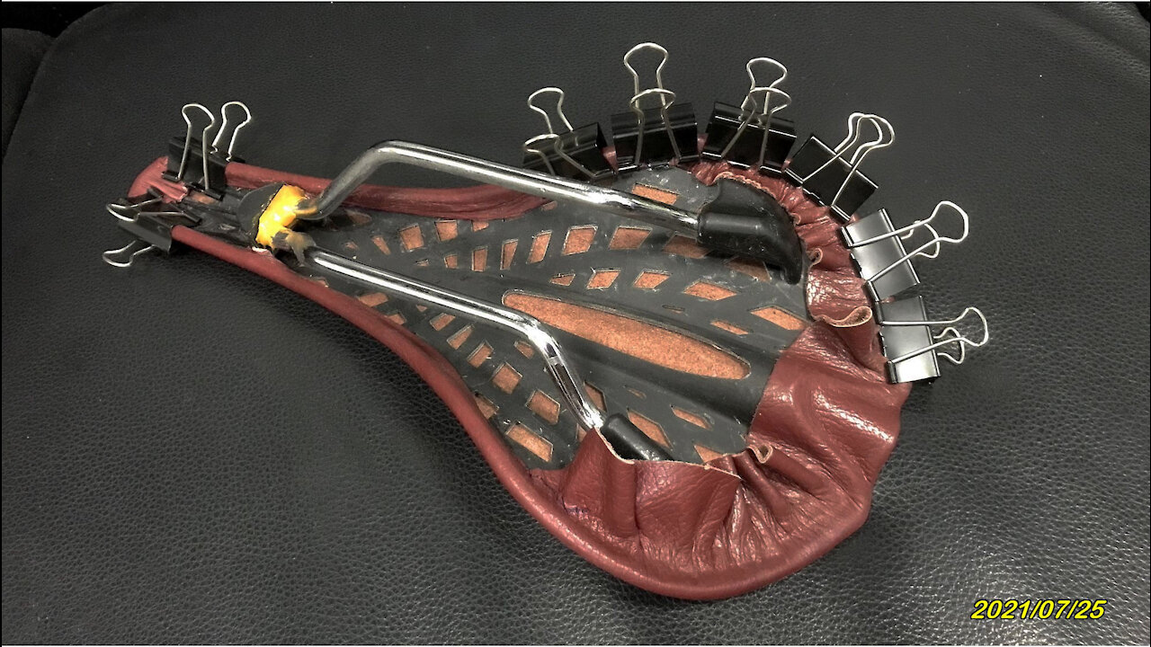 21_0719蜘蛛坐墊蒙皮