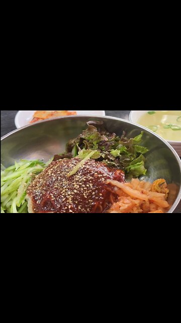 #food #cook #restraunt #Korea Korea spicy noodle with vegetable 비빕국수