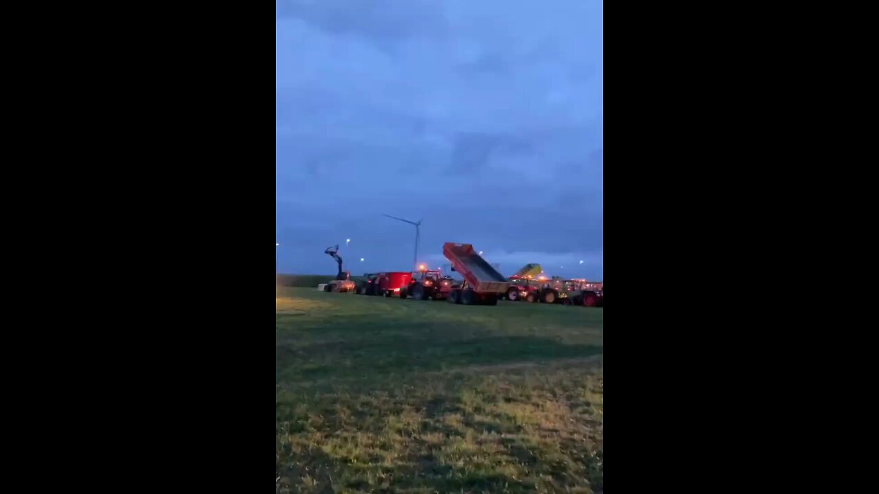 Dutch farmer make a stand