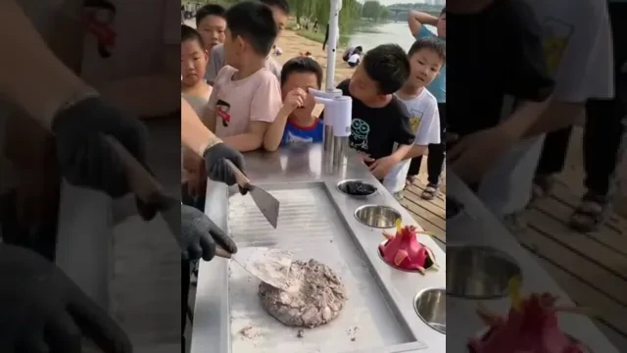 oreo biscuit ice cream street food #shorts #icecream #viral #youtubeshorts