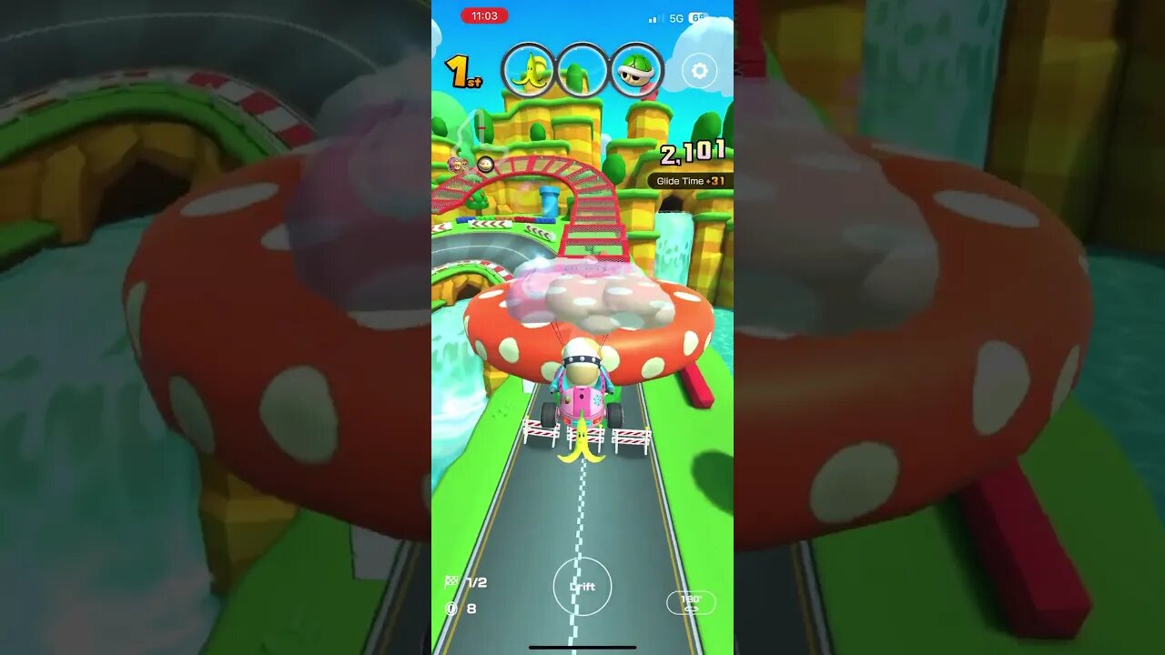 Mario Kart Tour - Pink Bubble Balloon Gameplay (Vacation Tour Spotlight Shop Reward Glider)