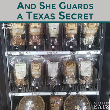 Texas' Pecan Pie Vending Machine