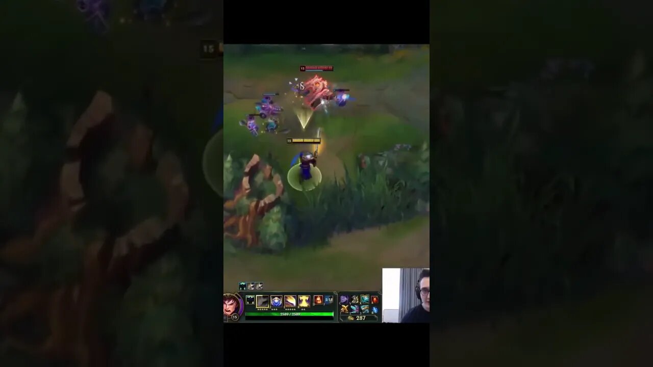 Crit Garen experience League of Legends #shorts