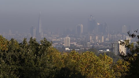 London Rolls Out New Charge For High-Pollution Vehicles