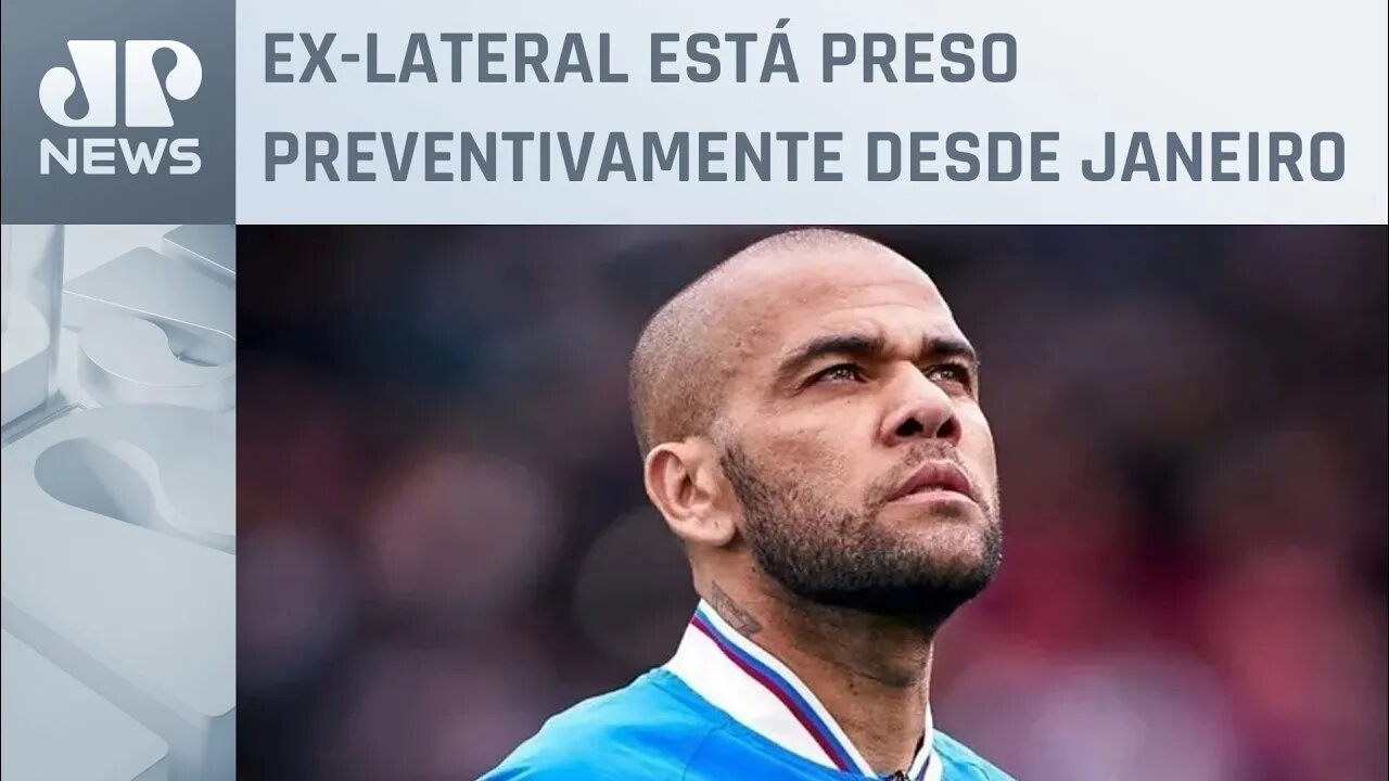 Daniel Alves vai a julgamento por estupro na Espanha