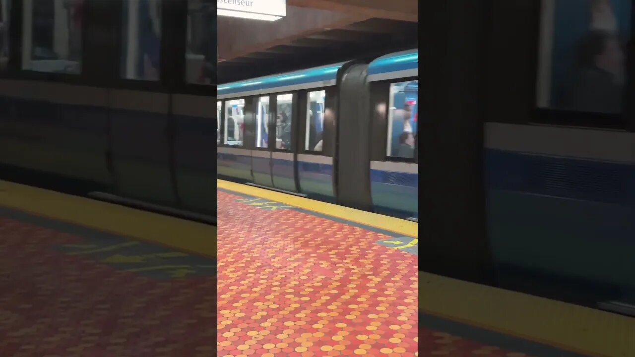 Metro Lionel Groulx at night