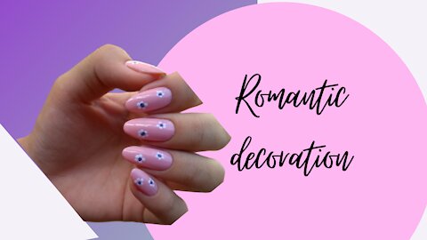 ROMANTIC NAILS