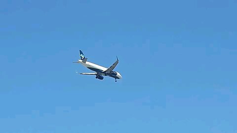 Airbus A320NEO PR-YYE na aproximação final antes de pousar em Fortaleza vindo de Campinas