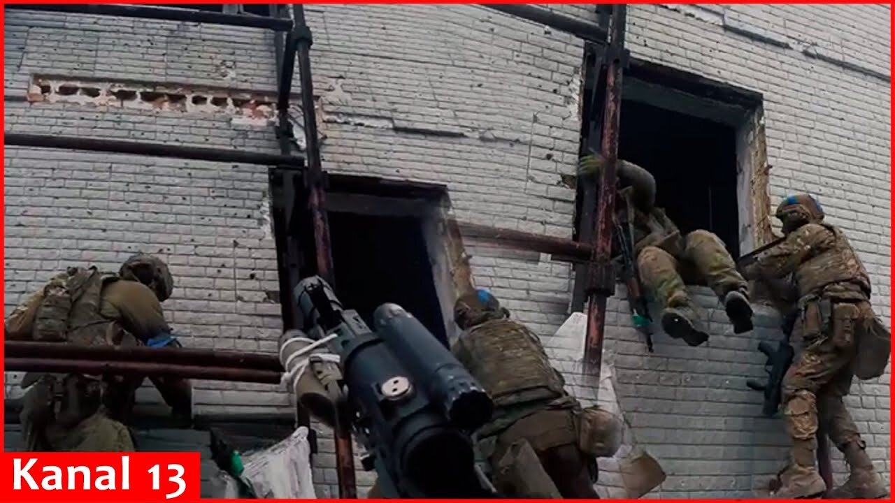 "Hurry up" - Ukrainian fighters entered houses where Russians were hiding - moment of battle scene