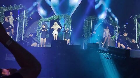 BlackPink in Houston 2nd show song Whistle (Short Version)