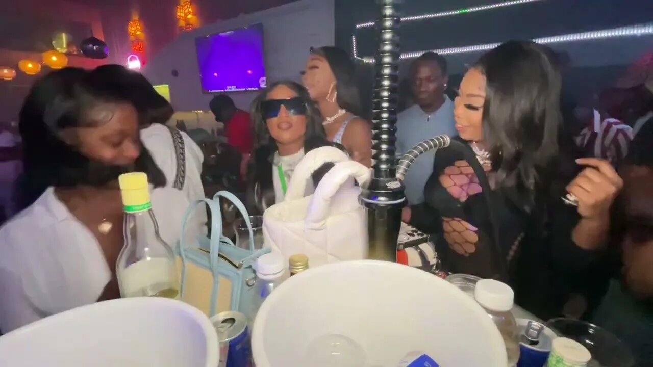 Dolls Out Dolly Sundays 2023