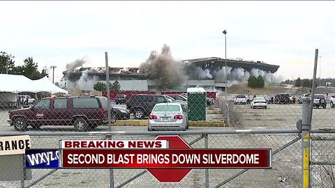 Crews successfully implode the Pontiac Silverdome