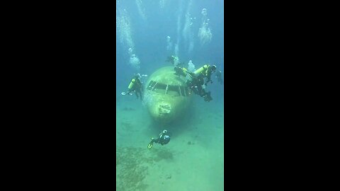 Exploring Underwater Plane