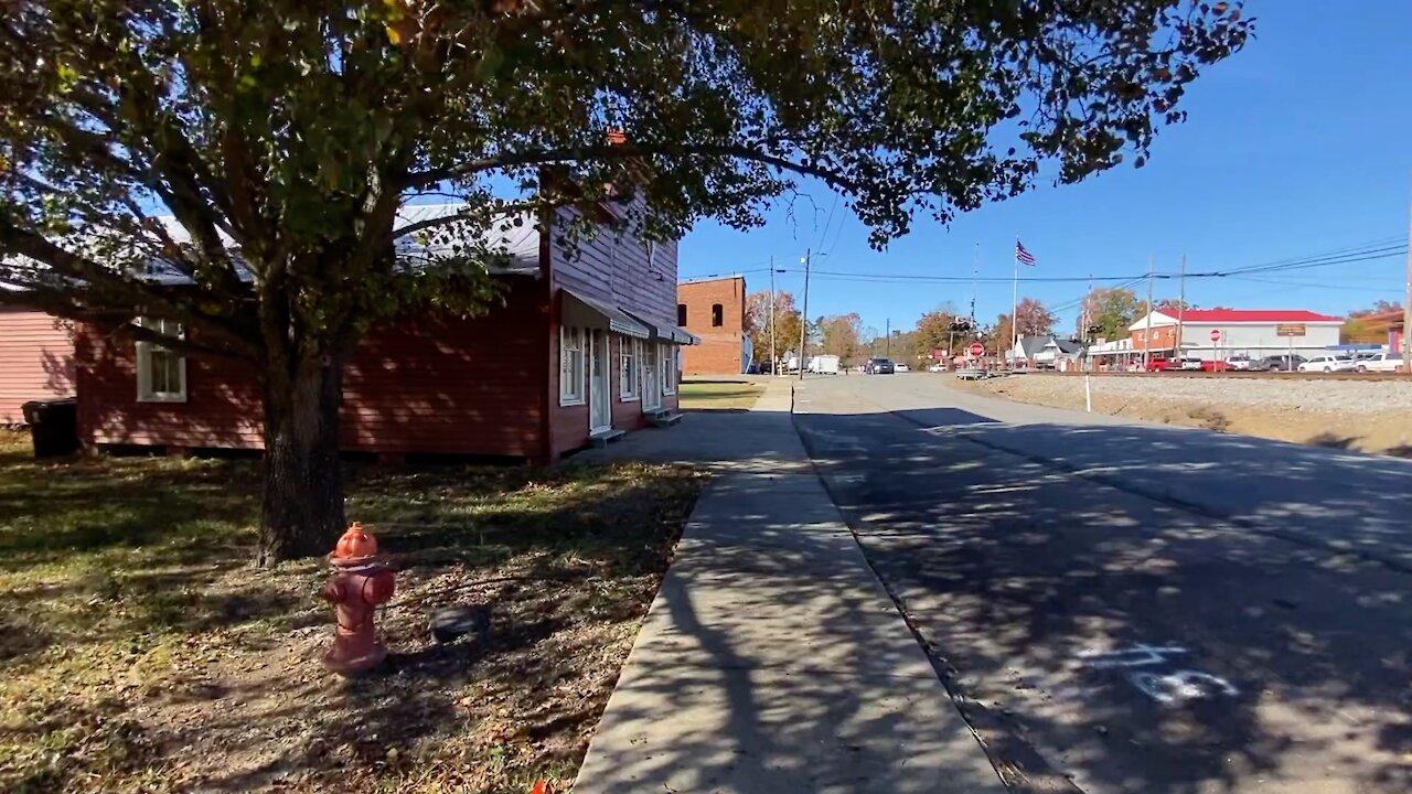 Walk and talk tour of the Goldston, NC, town center - Small Towns & Cities Travel Series - America