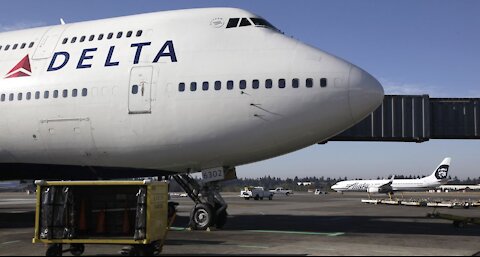 FULLY VACCINATED Delta Airlines pilot dies during flight