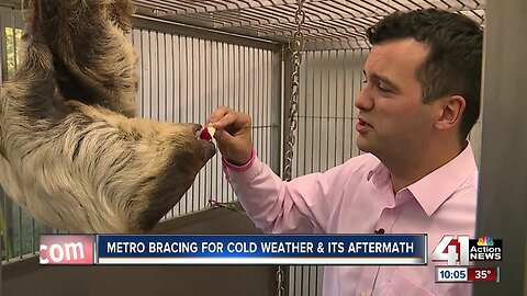 Cold temperatures, snow up north bring concerns to the metro