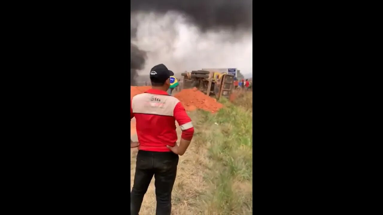 Mass protests in Brazil after the elections — Bolsonaristas blocked the highways