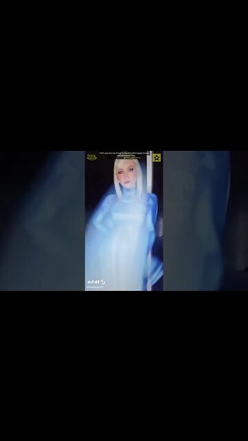 Rate the Girls: Best Zero Suit Samus Cosplay Costume - 1000 Likes TikTok Sexy Dance Contest 🔵🚀