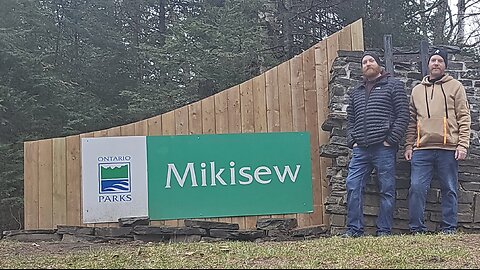 Beaver Pond Loop At Mikisew Provincial Park